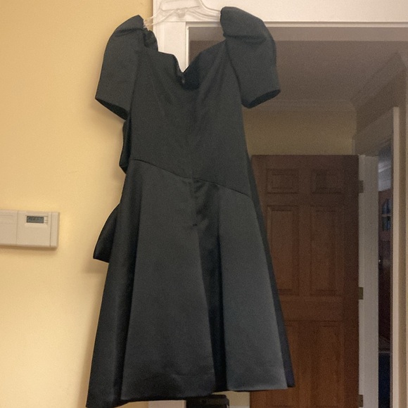 Perfect New Year's Eve Dress - Picture 5 of 14